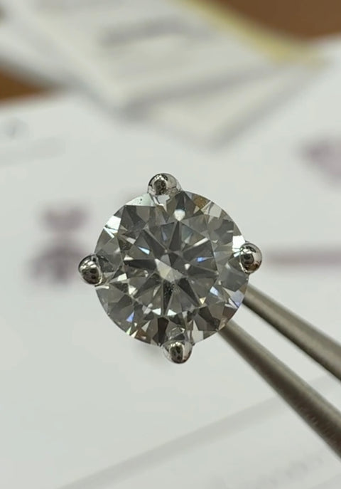 زوج من الأقراط مختبري (1.5ct-VS1-G)